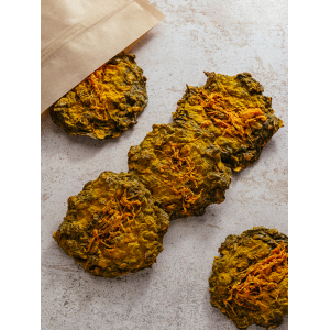 Лакомство для собак DZiKi  «Печенье из печени с тыквой и куркумой» 40г